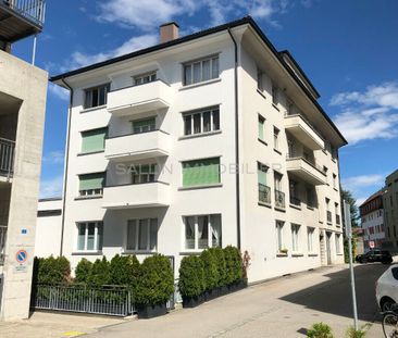 STUDIO IDEALLY LOCATED - Photo 1