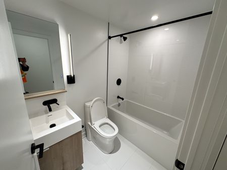 For Lease - 127 Broadway Avenue Unit# 603, Toronto, Ontario - Photo 4