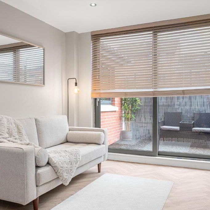 Apt 2, 225a Albertbridge Road, Belfast, BT5 4PX - Photo 1