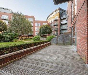 2 bedroom apartment to rent - Photo 6