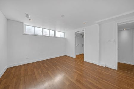 For Lease - 7 Kemano Road, Aurora, Ontario - Photo 2