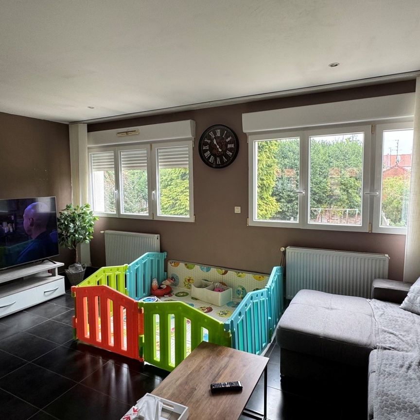 Location Maison 5 pièces 120m² DOUAI 59500 - Photo 1