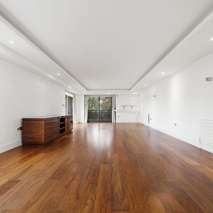 3 bedroom flat to rent - Photo 1