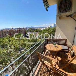 Private Terrace , Elevator and Amazing Views of the Harbour - New Furnitures - Photo 2