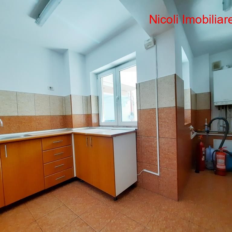 Inchirieri Case / vile Bucuresti - Fotografie 1