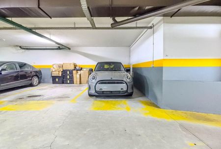 Vilar de Andorinho, Porto - Photo 4