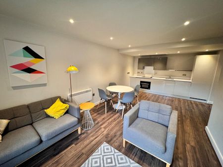 2 bedroom flat to rent - Photo 4