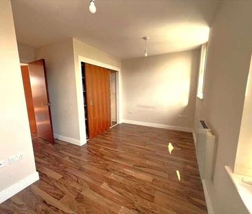 Arlington Court, Hawtrey Close, Slough, SL1 - Photo 2