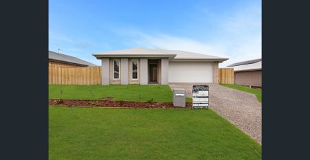 Modern Home in Kawungan - Photo 4