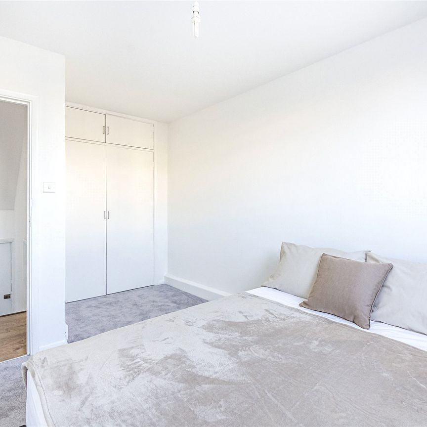 Ebury Square, London, SW1W flat to rent - Photo 1
