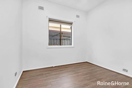 PERFECT FAMILY HOME IN THE PRIME LOCATION OF BLACKTOWN - Photo 5