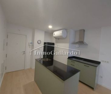 Piso de alquiler en Torre de Benagalbón - Photo 1