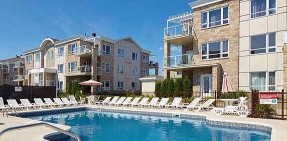 Grands condos 2 ch. Entrée ind. Idéal famille Lebourgneuf Quebec à louer - appartement / logement - Photo 2