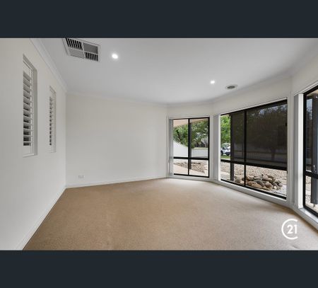 15 Aberdeen Way, Moama, NSW 2731 - Photo 2