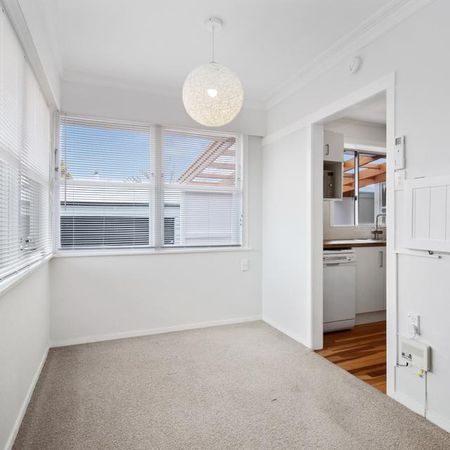 72 Ascot Road - Photo 2