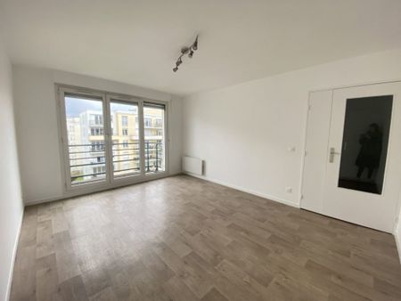 Magnifique T2 avec balcon et parking – VIEUX-LILLE ! réf G510 - Photo 4