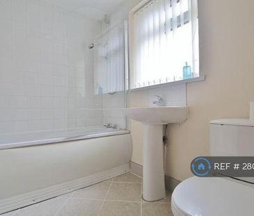 2 bedroom terraced house to rent - Photo 6