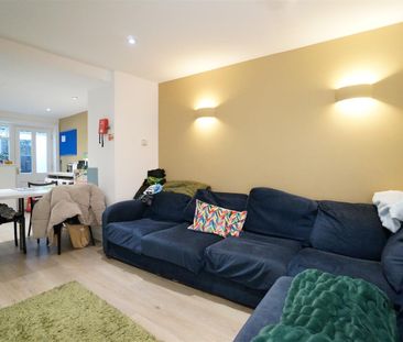 2 Eldon Terrace - Photo 1
