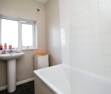 4 bedroom terraced house to rent - Photo 4