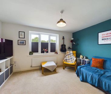 3 bedroom terraced house to rent - Photo 2