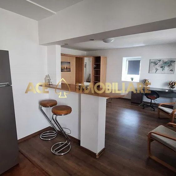 Garsoniera de inchiriat | Unirii | Zona centrala | Metrou | Mobilat - Fotografie 1