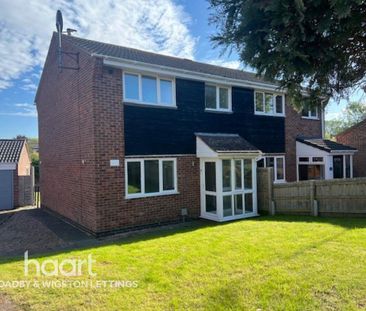 3 bedroom semi-detached house to rent - Photo 3