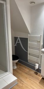 Location Appartement 2 pièces 29m² FONTENAY LE COMTE 85200 - Photo 3