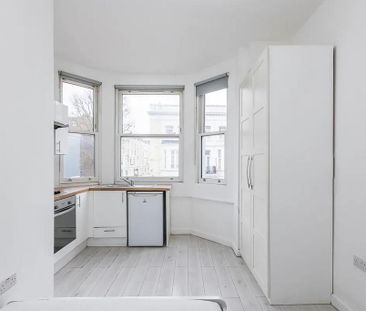 Studio to rent - Photo 4