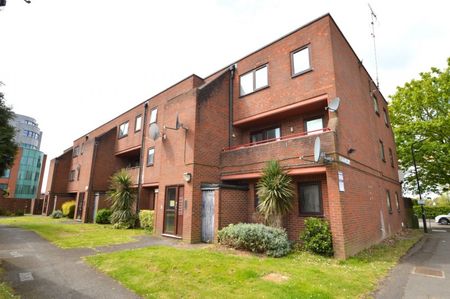 Blair Road, Slough, Berkshire,SL1 - Photo 5