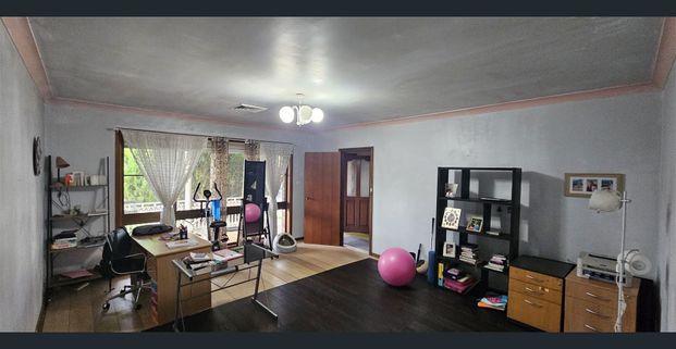 Very Close to station, Quiet street - Photo 1