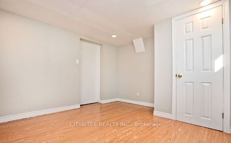 Detached Home For Lease | E8146862 - Photo 2