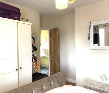 3 bedroom semi-detached house to rent - Photo 5