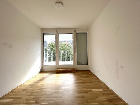 3 Zimmer Wohnung mit 15m² Loggia ab sofort verfügbar - Photo 2