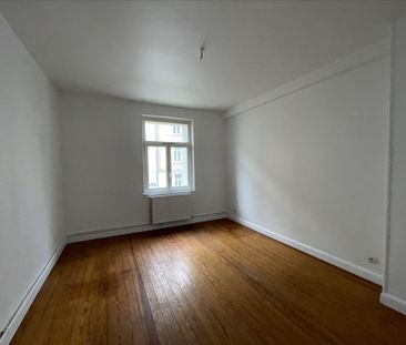 Location Appartement 2 pièces 53m² - Photo 3