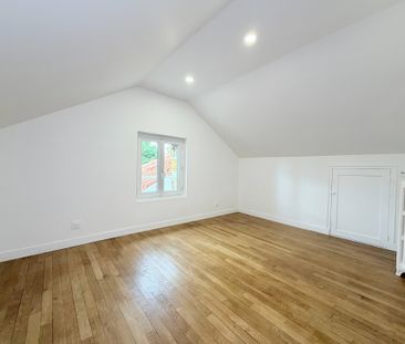 Maison familiale 5 chambres – jardin – 3 box – Rueil Malmaison – - Photo 4