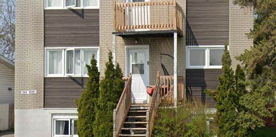 289 Rue Laviolette ( Gatineau) Tres Beau 6 1/2 - Photo 3