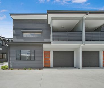 Modern Townhouse in Fantastic Location! - Photo 6