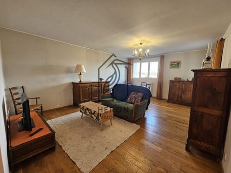 Appartement - T3 - 70.30m² - VILLENEUVE D'ASCQ - Photo 2