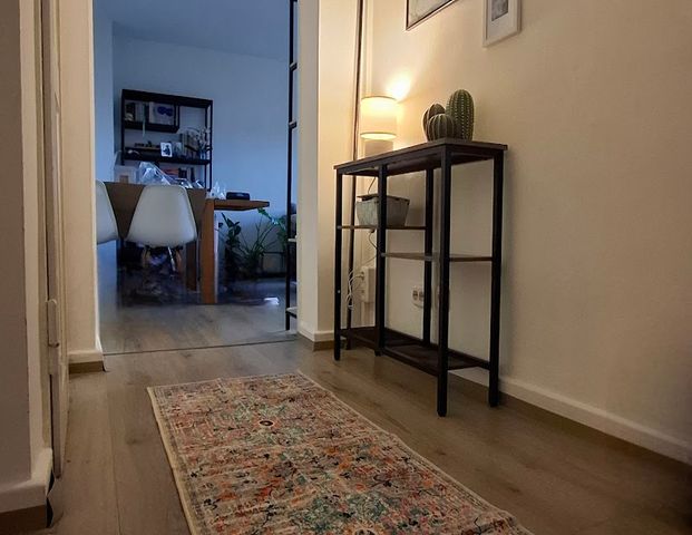 Helle 2-Zimmer-Wohnung mit Balkon in Frankfurt-Preungesheim - Foto 1