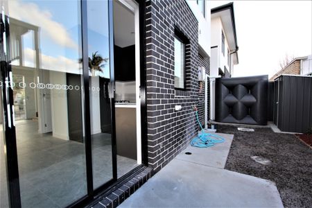 Walk to Springvale CBD - Photo 2