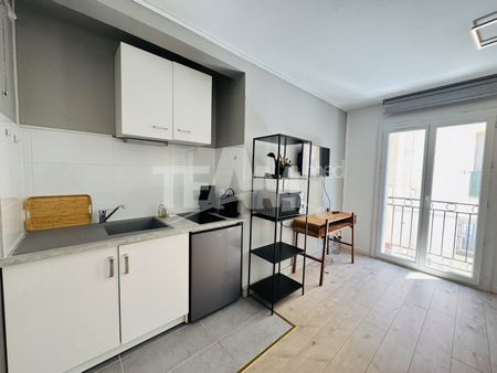 Location Appartement 1 pièce 20m² SETE 34200 - Photo 3