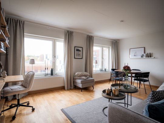 Upplysningens väg, Upplands Väsby - Foto 1