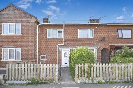 3 bedroom terraced house to rent - Photo 3