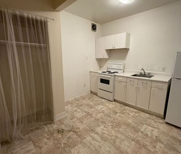 182 Lisgar St - Photo 3