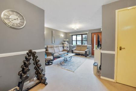 1 bedroom ground floor maisonette to rent - Photo 5