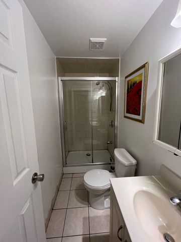 For Lease - 54 Cliffwood Road Unit# Unit B, Toronto, Ontario - Photo 3