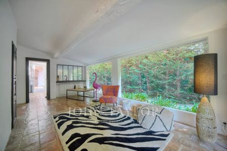 Maison à louer Mougins, Cote d'Azur, France8 500 EUR / Mois - Photo 5