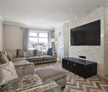 St. James Way, Georgetown, TREDEGAR - Photo 2