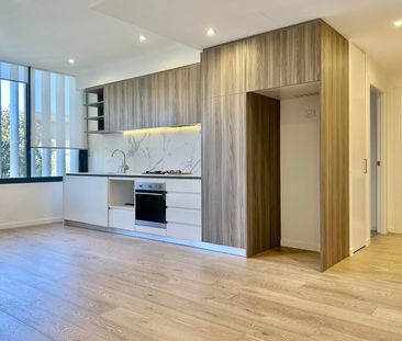 Luxurious One bedroom with Quiet and Secured Environment - Photo 6