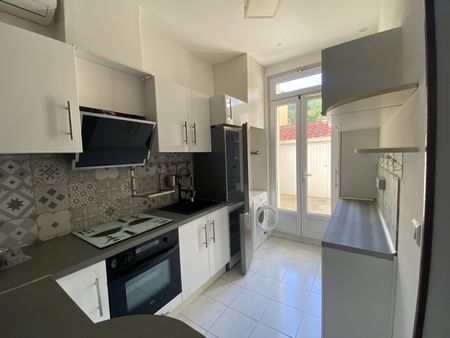 A LOUER T3 / QUARTIER ELISA PIVOTTE TOULON - Photo 5